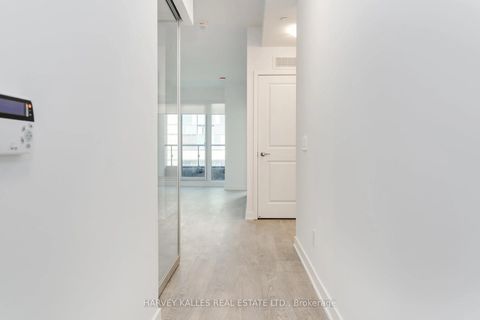 Photo 12 at 410 - 543 Richmond Street W, Waterfront Communities C1, Toronto