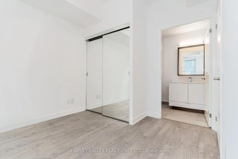 Photo 22 at 410 - 543 Richmond Street W, Waterfront Communities C1, Toronto