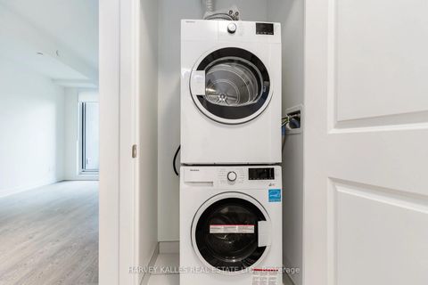 Photo 30 at 410 - 543 Richmond Street W, Waterfront Communities C1, Toronto
