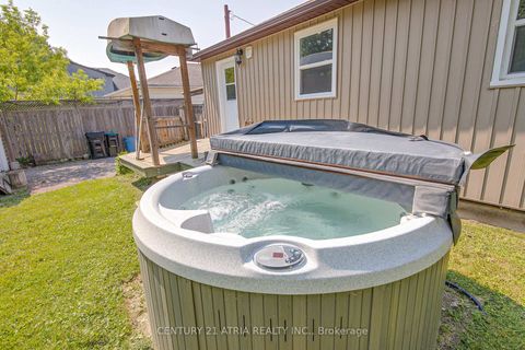 Photo 33 at 904 Maplewood Drive N, Alcona, Innisfil