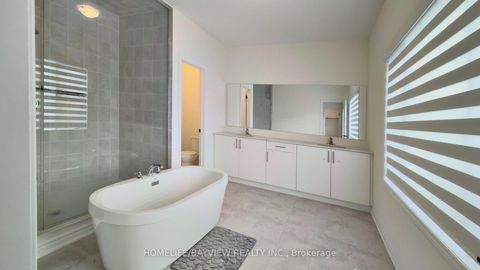 Photo 20 at 105 Halldorson Avenue, Bayview Northeast, Aurora