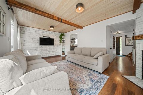Photo 7 at 2500 Lloyd Street, Alcona, Innisfil