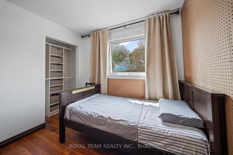 Photo 21 at 2500 Lloyd Street, Alcona, Innisfil