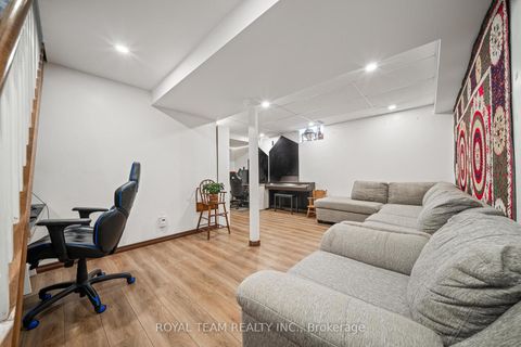 Photo 27 at 2500 Lloyd Street, Alcona, Innisfil