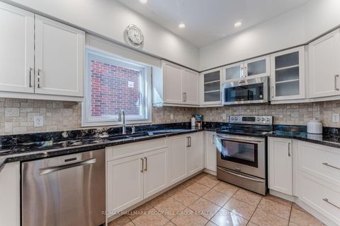 Photo 4 at 2070 Osbond Road, Alcona, Innisfil