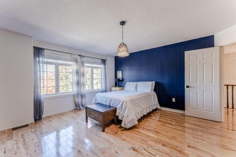Photo 12 at 2070 Osbond Road, Alcona, Innisfil