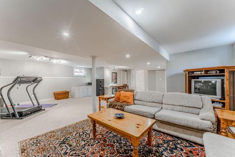 Photo 18 at 2070 Osbond Road, Alcona, Innisfil