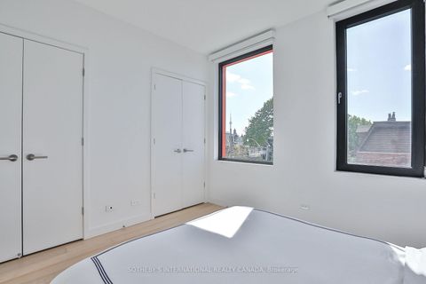 Photo 29 at 352B Harbord Street, Little Italy, Toronto