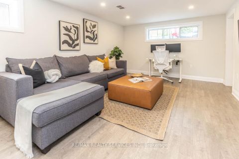Photo 19 at 126 Roebuck Drive, Kennedy Park, Toronto