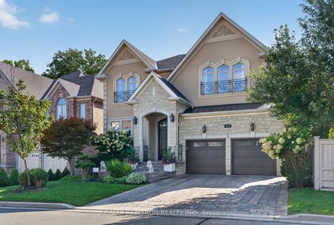Photo 9 at 283 Lady Valentina Avenue, Patterson, Vaughan