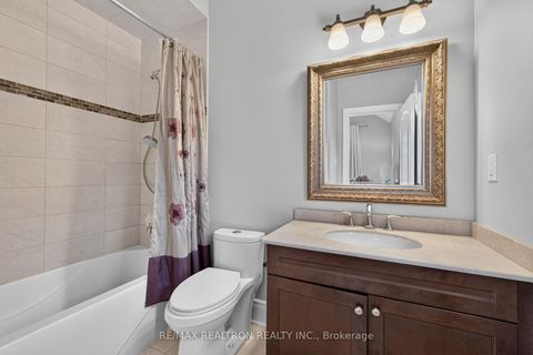 Photo 25 at 283 Lady Valentina Avenue, Patterson, Vaughan