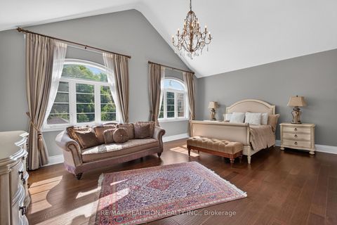 Photo 28 at 283 Lady Valentina Avenue, Patterson, Vaughan