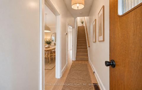 Photo 4 at 144 Bellwoods Avenue, Bellwoods, Toronto