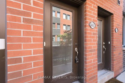 Photo 2 at 46 - 68 Winston Park Boulevard, CFB, Toronto