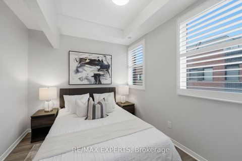 Photo 18 at 46 - 68 Winston Park Boulevard, CFB, Toronto