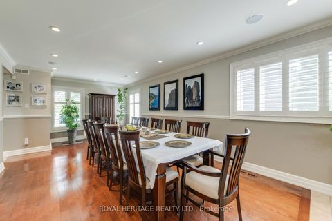 Photo 4 at 8 Chantrey Court, Guildwood, Toronto
