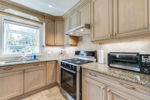Photo 8 at 8 Chantrey Court, Guildwood, Toronto