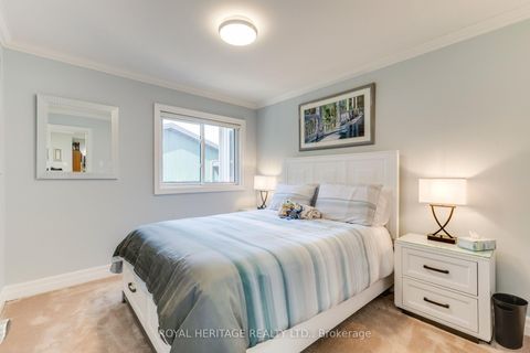 Photo 29 at 8 Chantrey Court, Guildwood, Toronto