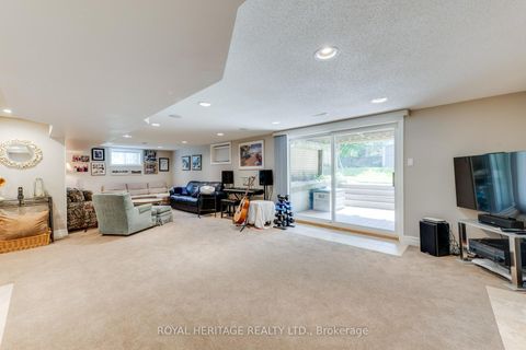 Photo 32 at 8 Chantrey Court, Guildwood, Toronto