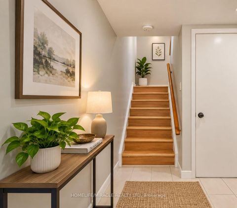 Photo 5 at 201 - 6444 Finch Avenue W, Jamestown, Toronto