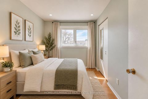 Photo 8 at 201 - 6444 Finch Avenue W, Jamestown, Toronto