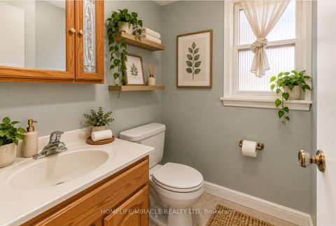 Photo 10 at 201 - 6444 Finch Avenue W, Jamestown, Toronto