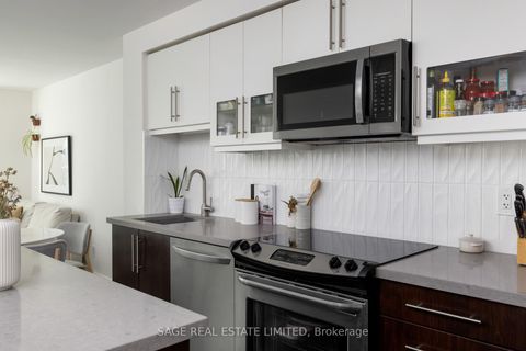 Photo 11 at 419 - 1169 Queen Street W, Little Portugal, Toronto