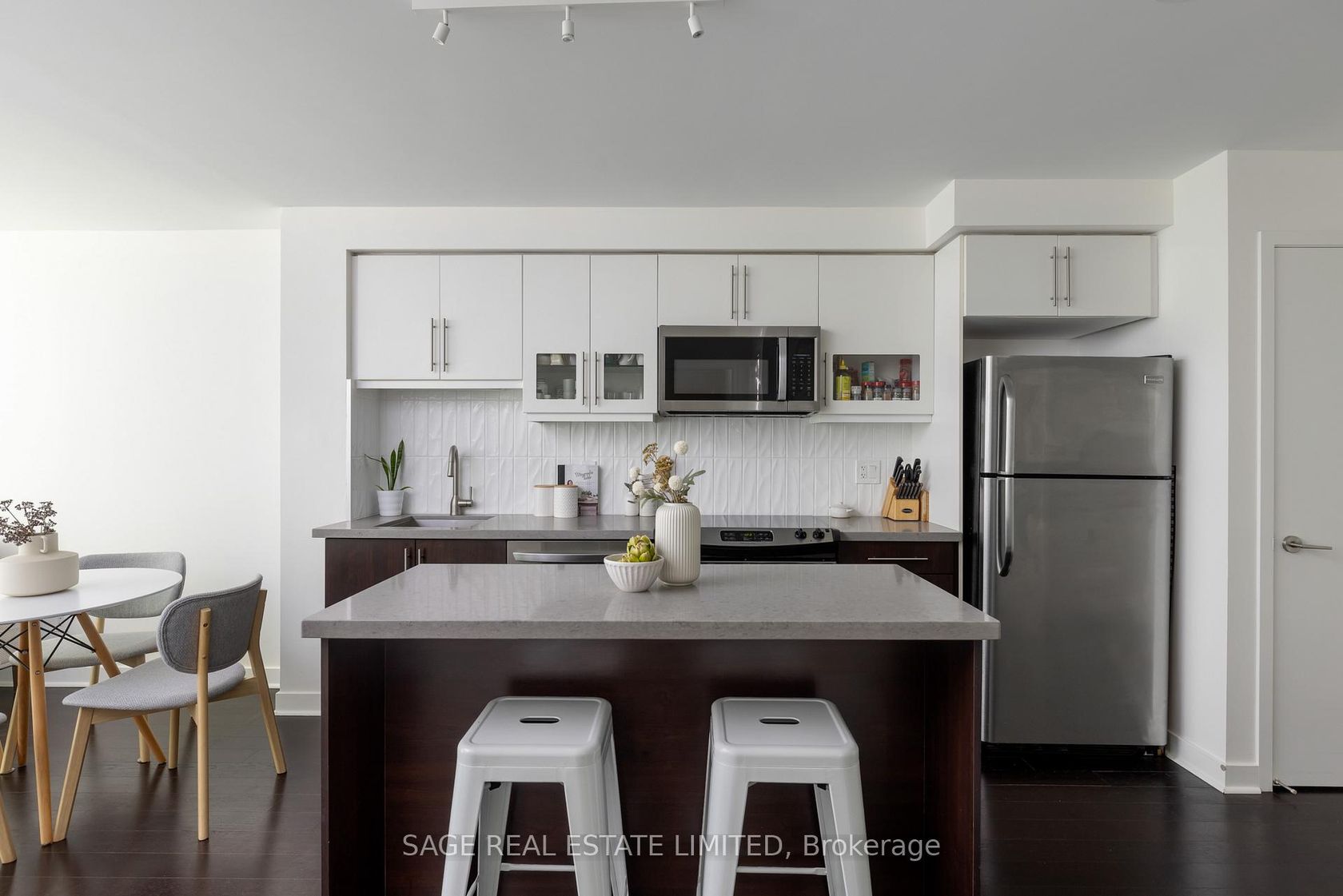 419 - 1169 Queen Street W, Little Portugal, Toronto 