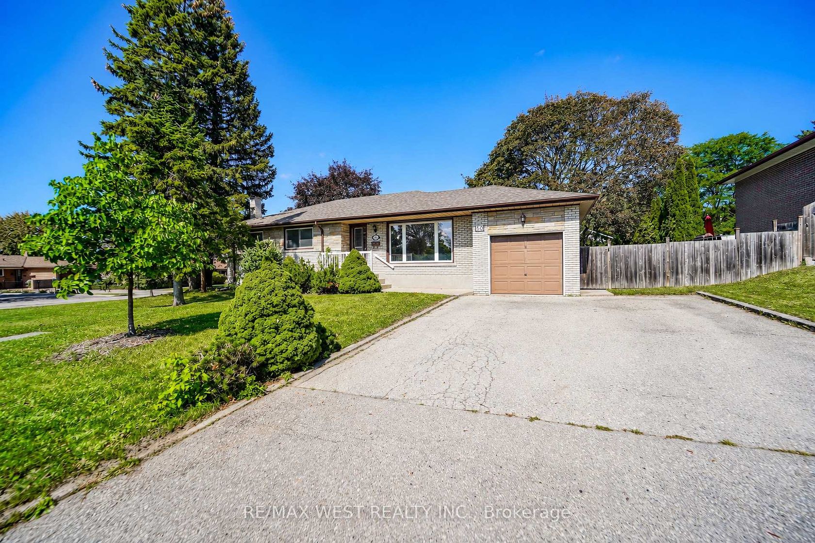 50 Roskell Crescent, York University Heights, Toronto 