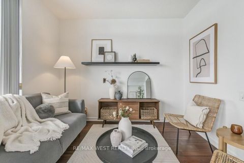 Photo 14 at 501 - 30 Canterbury Place, Willowdale West, Toronto