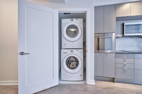 Photo 15 at 2607 - 10 York Street, Waterfront Communities C1, Toronto