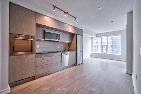 Photo 16 at 2607 - 10 York Street, Waterfront Communities C1, Toronto