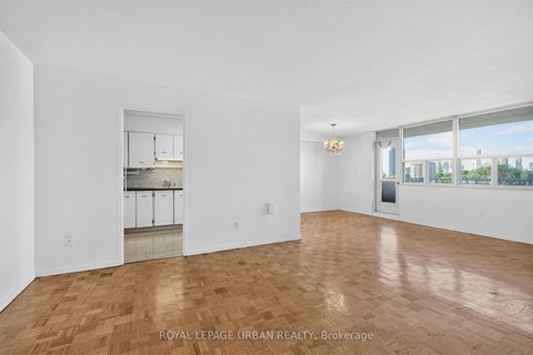 Photo 9 at 703 - 1135 Logan Avenue, Broadview North, Toronto