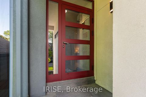 Photo 3 at 29 Ash Crescent, Long Branch, Toronto