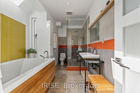 Photo 20 at 29 Ash Crescent, Long Branch, Toronto