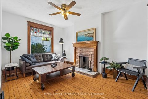 Photo 9 at 2 Wright Avenue, Roncesvalles, Toronto
