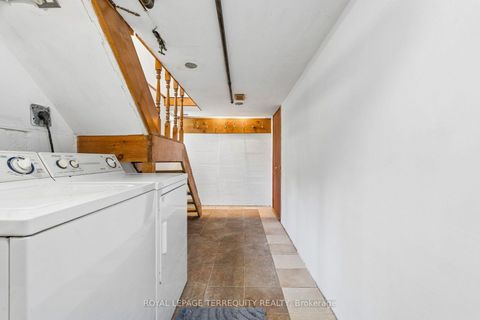 Photo 31 at 2 Wright Avenue, Roncesvalles, Toronto