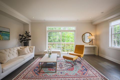 Photo 6 at 1 Saint Julien Court, Maple, Vaughan