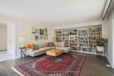 Photo 8 at 1 Saint Julien Court, Maple, Vaughan