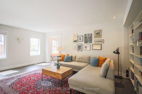 Photo 9 at 1 Saint Julien Court, Maple, Vaughan