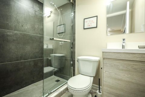 Photo 18 at 1 Saint Julien Court, Maple, Vaughan