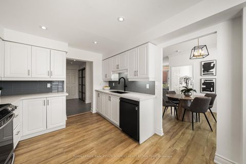 Photo 6 at 408 - 1750 Bayview Avenue, Mount Pleasant East, Toronto