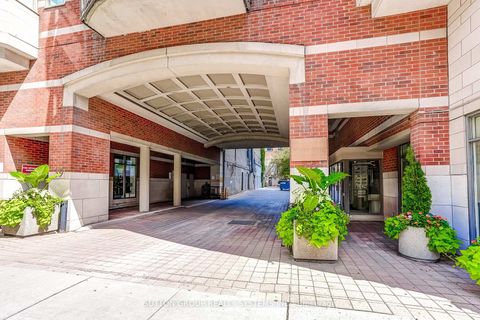 Photo 1 at PH807 - 39 Jarvis Street, Moss Park, Toronto