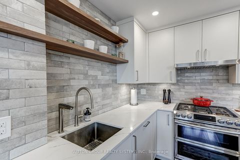 Photo 10 at PH807 - 39 Jarvis Street, Moss Park, Toronto
