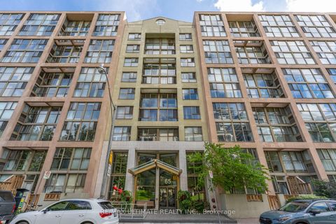 Photo 1 at 513 - 65 Scadding Avenue, Waterfront Communities C8, Toronto
