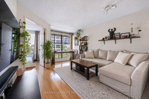 Photo 13 at 513 - 65 Scadding Avenue, Waterfront Communities C8, Toronto