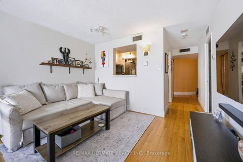Photo 14 at 513 - 65 Scadding Avenue, Waterfront Communities C8, Toronto