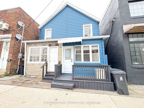 Photo 1 at 195 Islington Avenue, New Toronto, Toronto