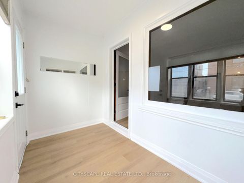Photo 2 at 195 Islington Avenue, New Toronto, Toronto
