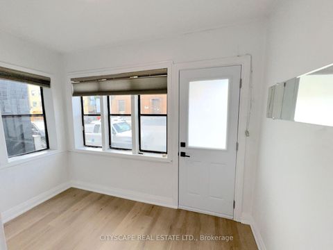 Photo 4 at 195 Islington Avenue, New Toronto, Toronto